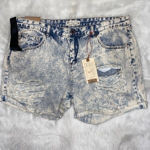 junior plus size shorts